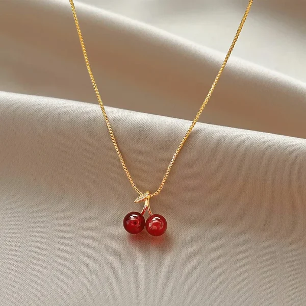Mon collier femme avec pendentif cerises