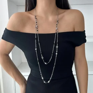 Mon collier femme élégant argent noir